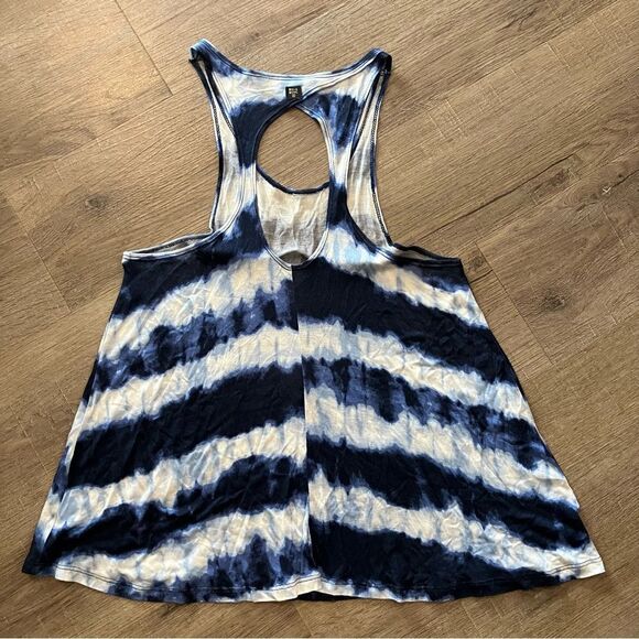 Billabong Tie Dye Blue & White Stripe Tank M EUC - Picture 5 of 9